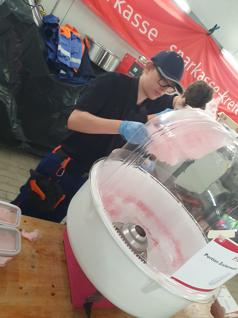 1.Mai 25 Tag der offenen Tür Gellep Stratum